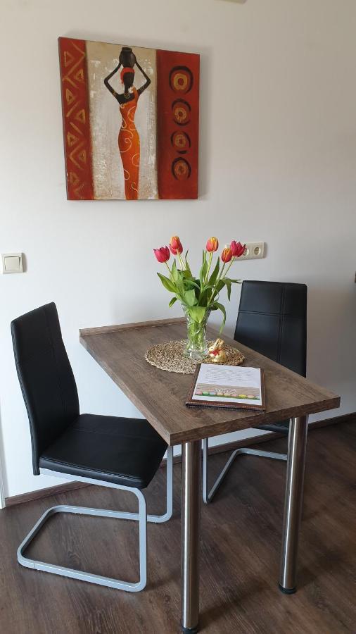 Seensucht & Urlaubstraeume, Ferienwohnung "Seerose" Grossraeschen Ngoại thất bức ảnh