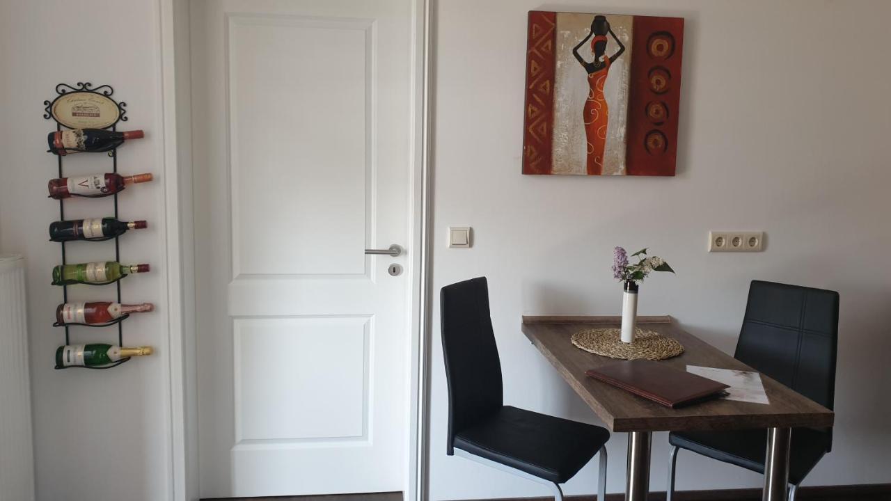 Seensucht & Urlaubstraeume, Ferienwohnung "Seerose" Grossraeschen Ngoại thất bức ảnh